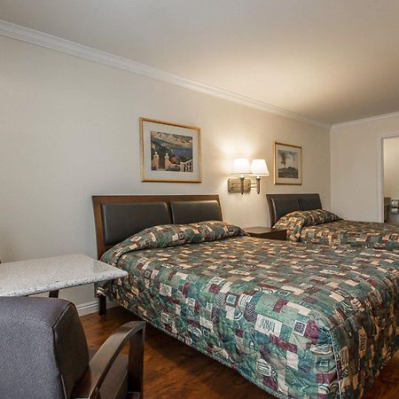 Rodeway Inn Riverside Quarto foto
