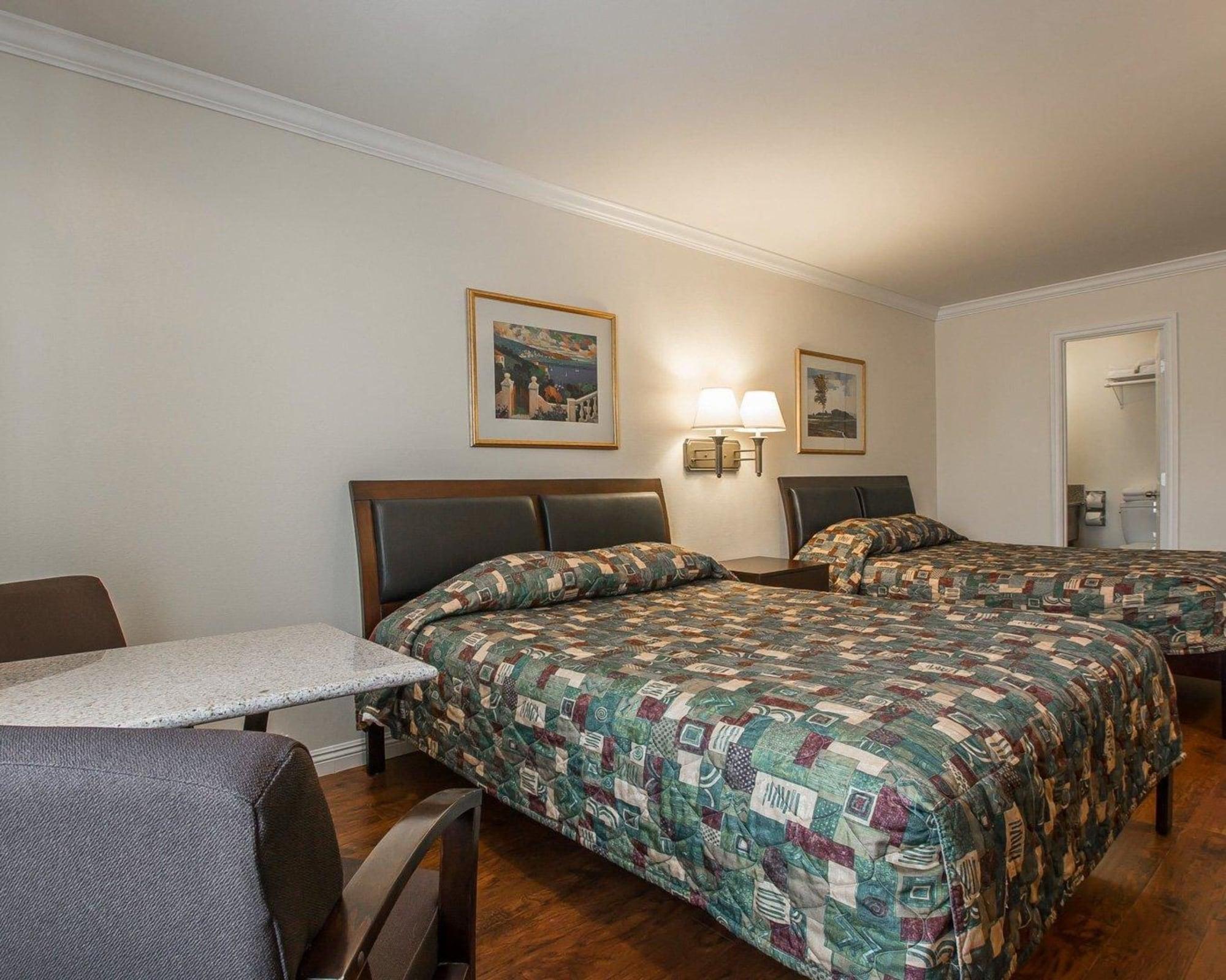 Rodeway Inn Riverside Quarto foto
